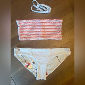 Maaji Reversible Bathing Suit. Top is Medium, Bottom Large (fit like a medium)